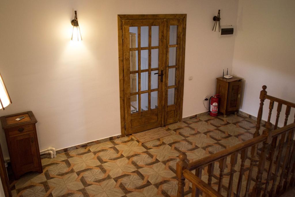 Casa Diana Otel Comana Dış mekan fotoğraf