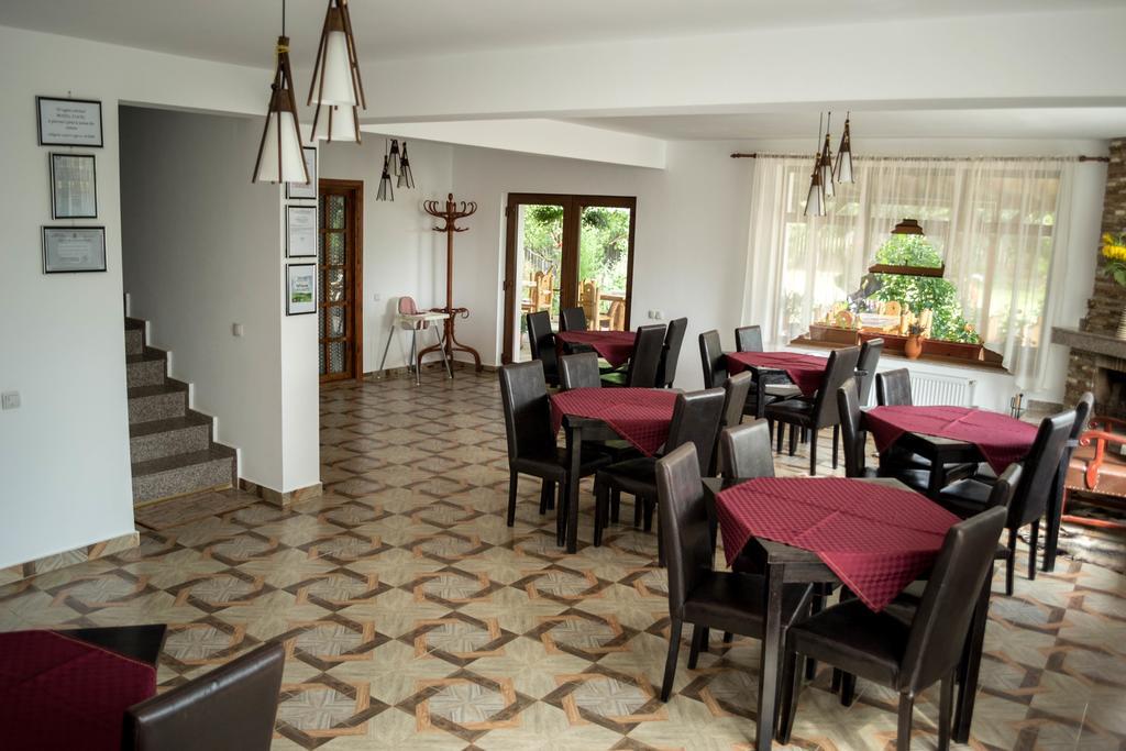 Casa Diana Otel Comana Dış mekan fotoğraf