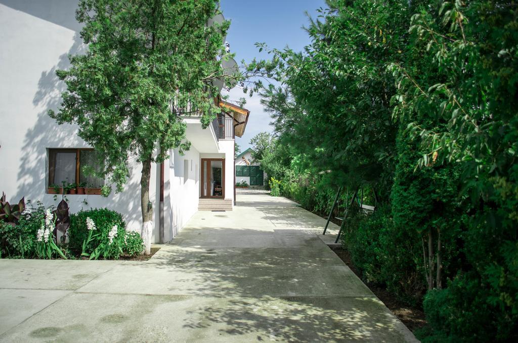 Casa Diana Otel Comana Dış mekan fotoğraf